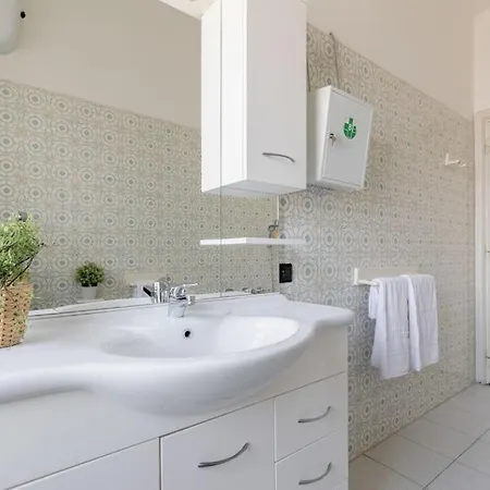 2 Vatican St Peter's Daniele Barone